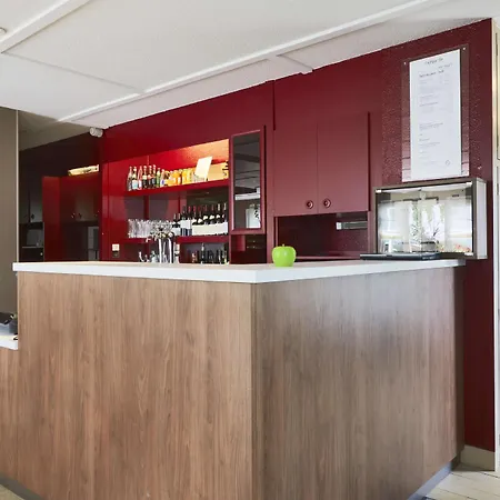 Campanile Arras - Saint-nicolas Hotel 3*