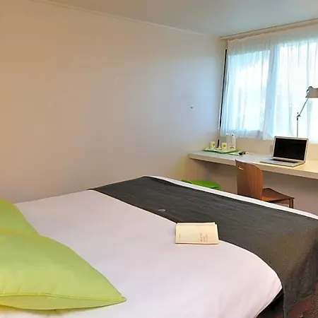 호텔 Campanile Arras - Saint-nicolas 3*