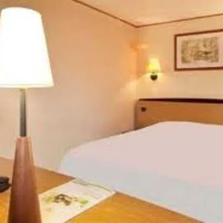 Campanile Arras - Saint-nicolas Hotel 3*